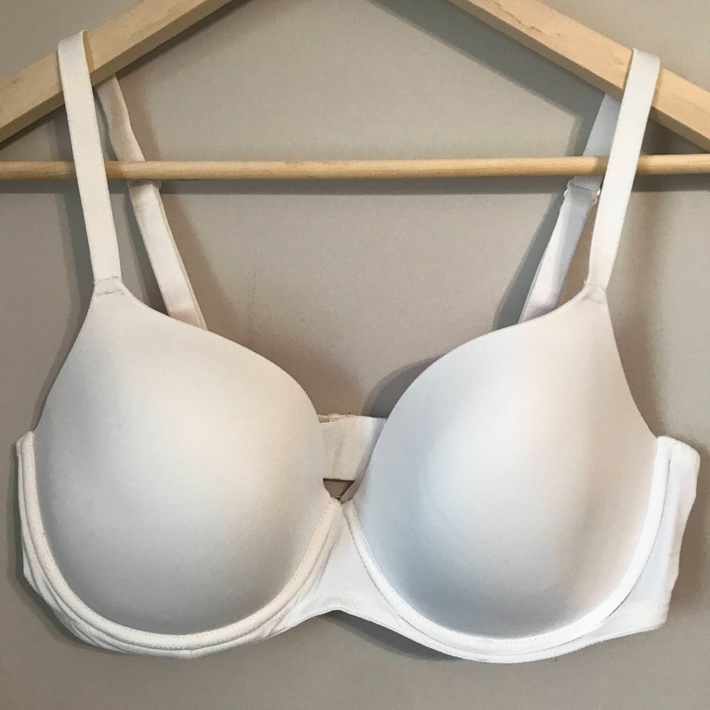 PINK Wear Everywhere Lightly Lined 36D